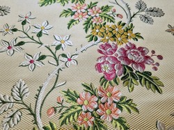 Tissu Tassinari & Chtel - La Favorite - rf: 1638.01 ( dtail )