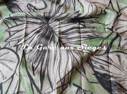 Tissu Pierre Frey - Water Lily - rf: F3548.001 Vgtal ( dtail )