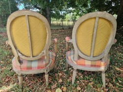 Deux fauteuils cabriolets poque Louis XVI