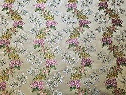Tissu Tassinari & Chtel - La Favorite - rf: 1638.01 Parchemin