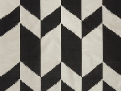 Tissu Pierre Frey - Namata - rf: F3245.001 Silver/Black