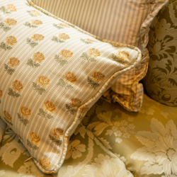 Tissu Quenin - Exquisse - r�f: 4283.03 Amande