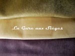 Tissu Fadini Borghi - Enzo - rf: I6478 - Coloris: 002 - 001 - 012 (supprim)