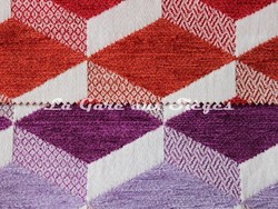 Tissu Casal - Gamma - Coloris: 75 Piment (dtail) et 96 Violines (supprim)