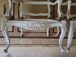 Paire de carcasses de fauteuils de style Louis XV laqus blanc