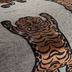 Tissu Chivasso - Wild Kiss - rf: CH3281.060 ( dtail )